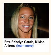 robelyn-garcia-uom-graduate