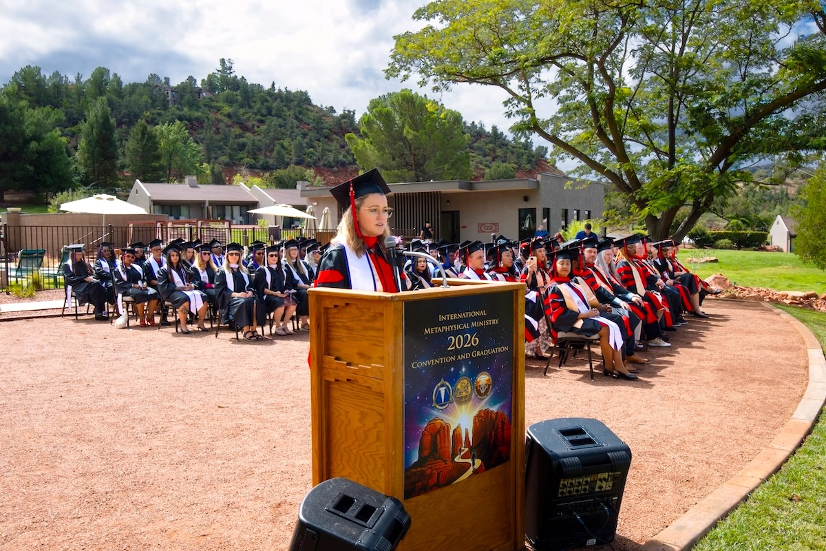 2026-graduation-uom-staff-speaker